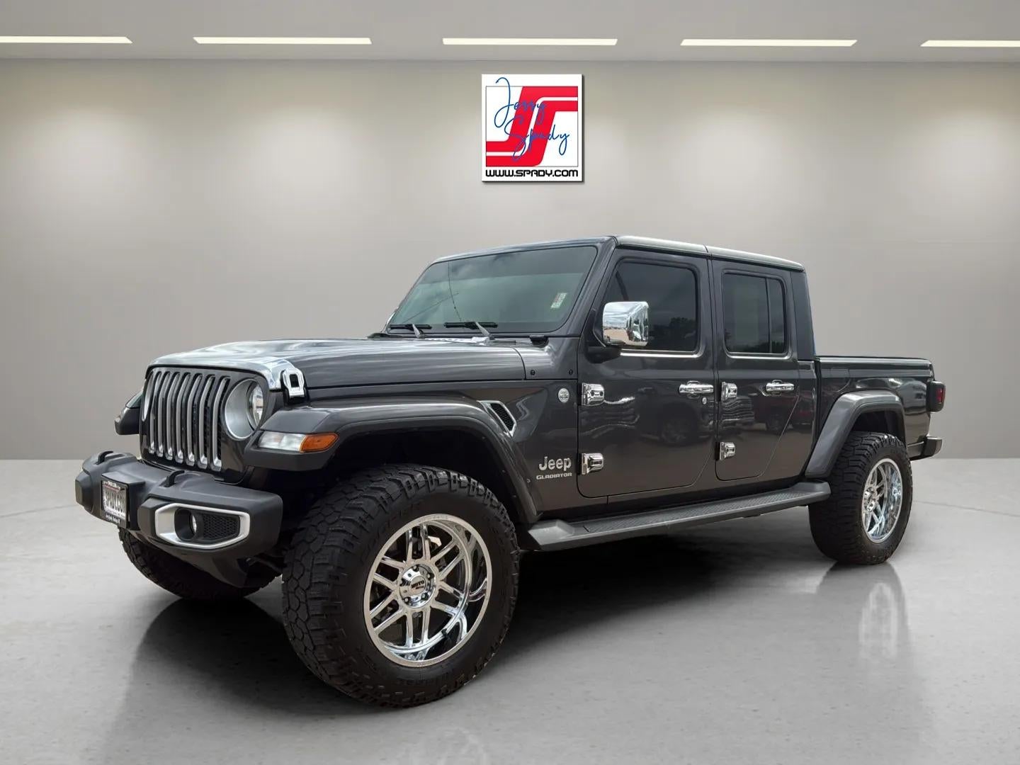 2022 Jeep Gladiator Overland in Gray — front three-quarter view