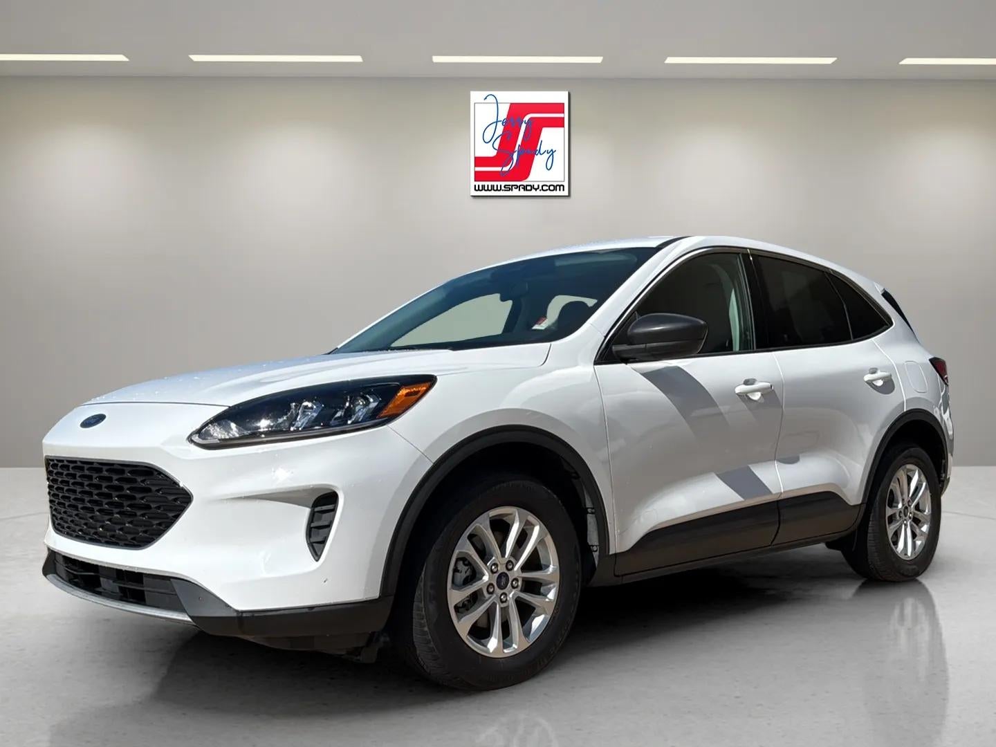 2022 Ford Escape SE Hybrid in White — front three-quarter view