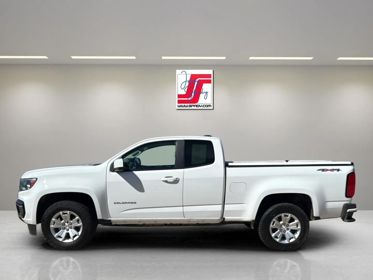 2022 Chevrolet Colorado — side profile view
