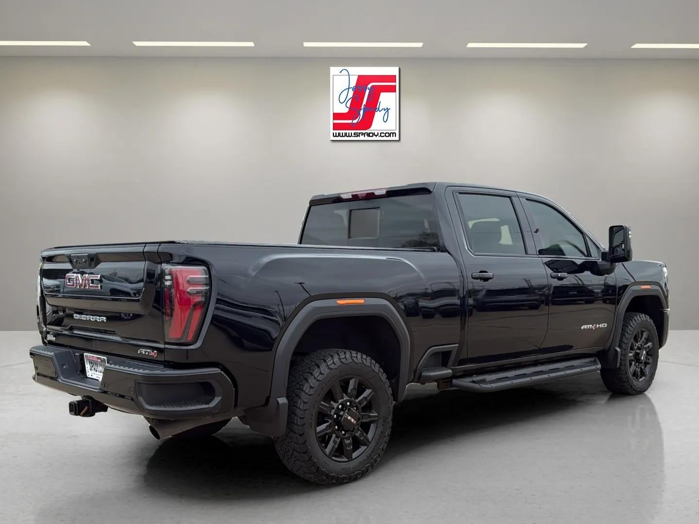 2025 GMC Sierra 2500 HD — detail view