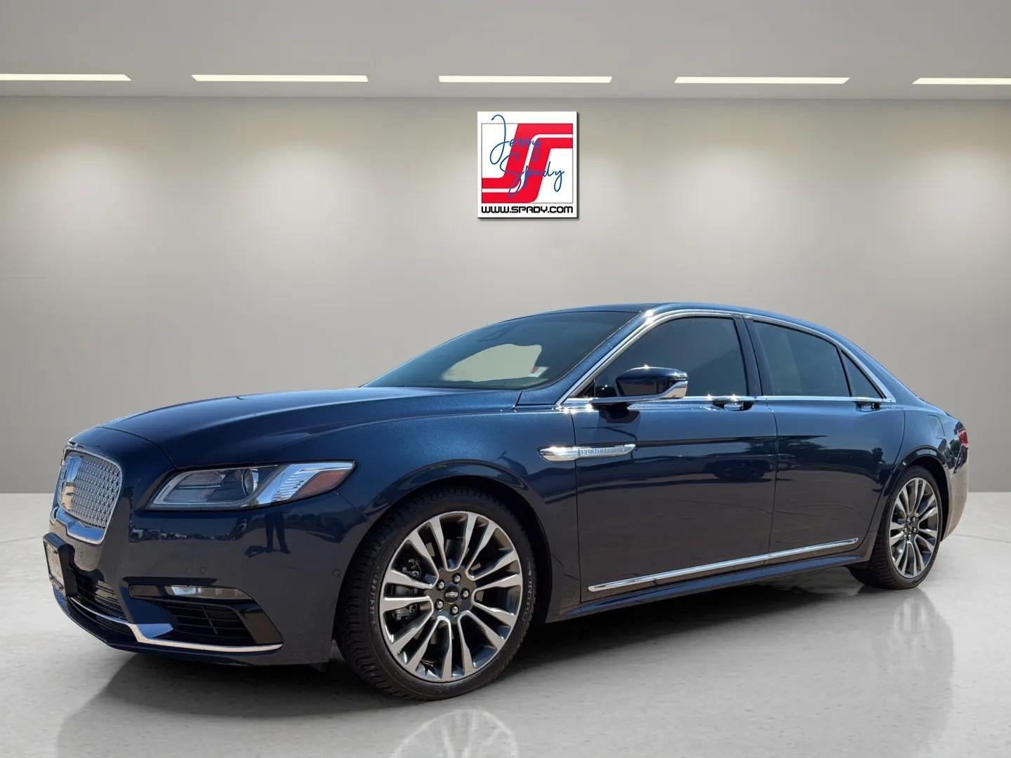 2017 Lincoln Continental Reserve in Blue — front three-quarter view