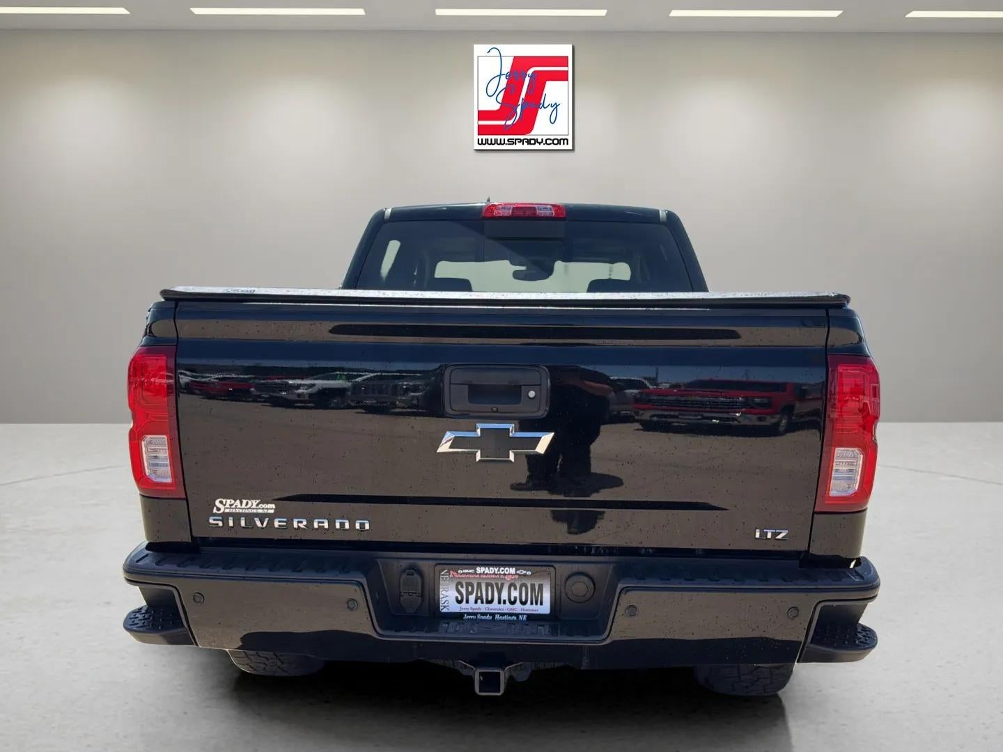 2018 Chevrolet Silverado 1500 — interior view